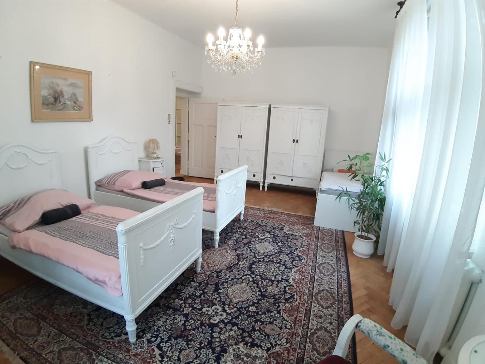 Ubytování v soukromí In Prague-big+comfy