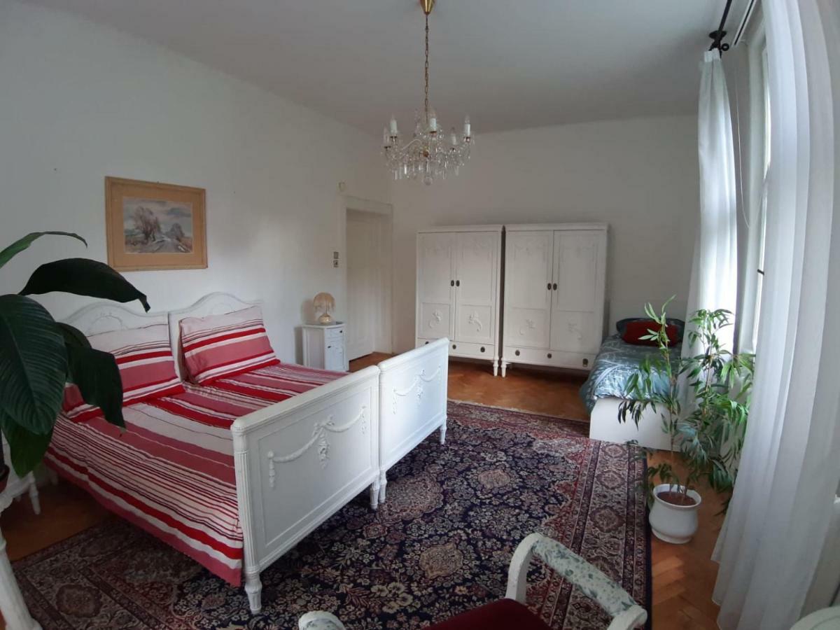 Ubytování v soukromí In Prague-big+comfy *